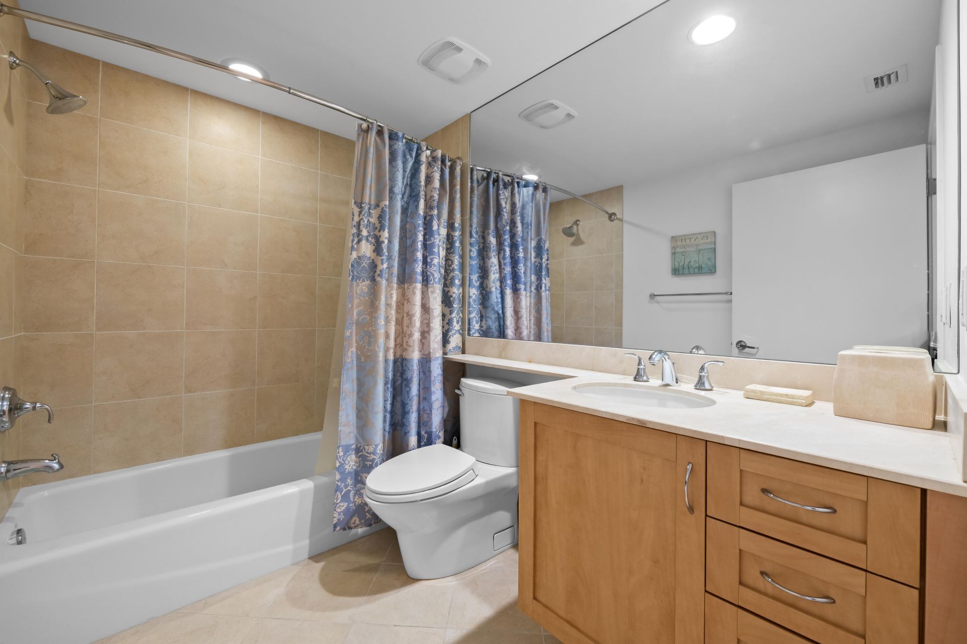 2821 N Ocean Boulevard, Unit 401s, Fort Lauderdale, FL 33308 Photo