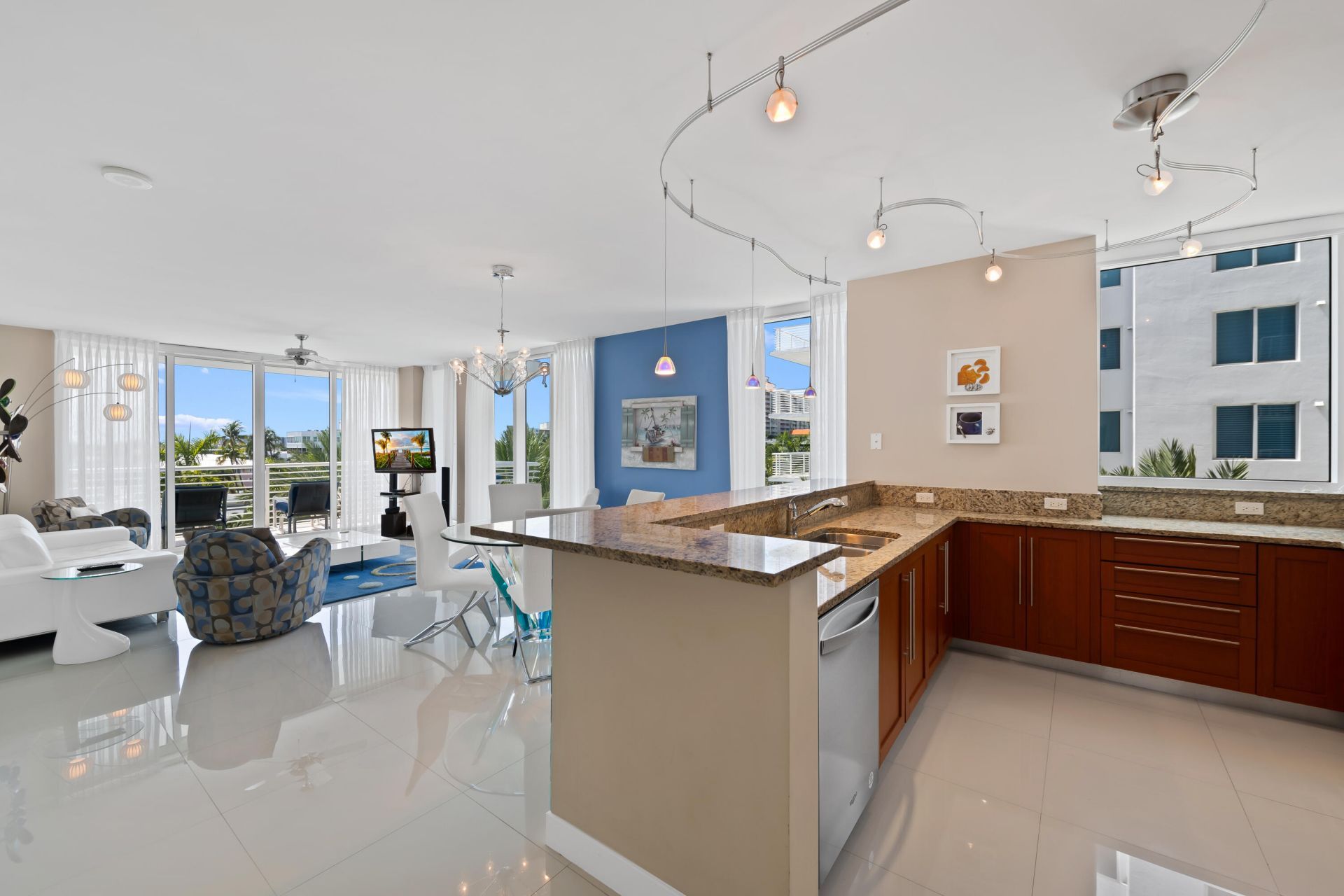 2821 N Ocean Boulevard, Unit 401s, Fort Lauderdale, FL 33308 Photo