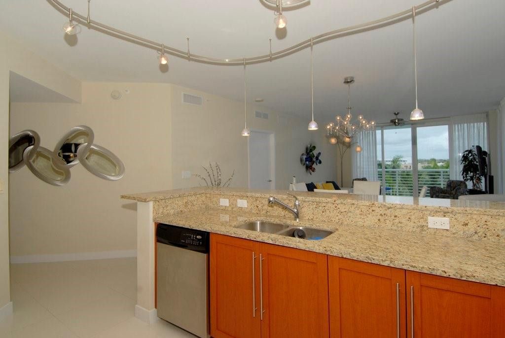 2821 N Ocean Boulevard, Unit 401s, Fort Lauderdale, FL 33308 Photo