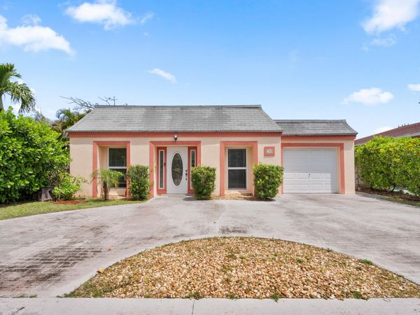 306 N 18th Ave Avenue N, Lake Worth Beach, FL 33460