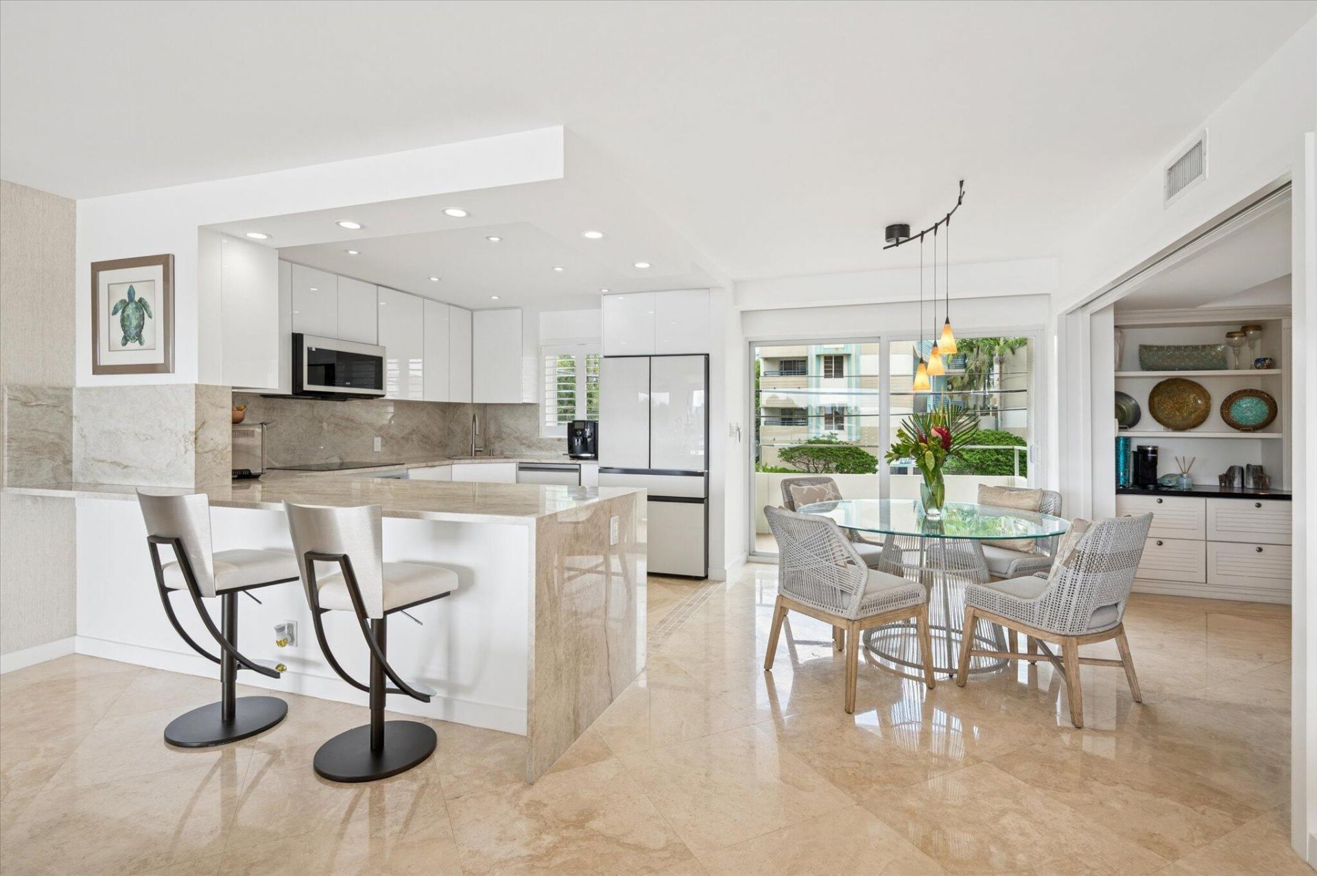215 N Birch Road, Unit A2, Fort Lauderdale, FL 33304 Photo