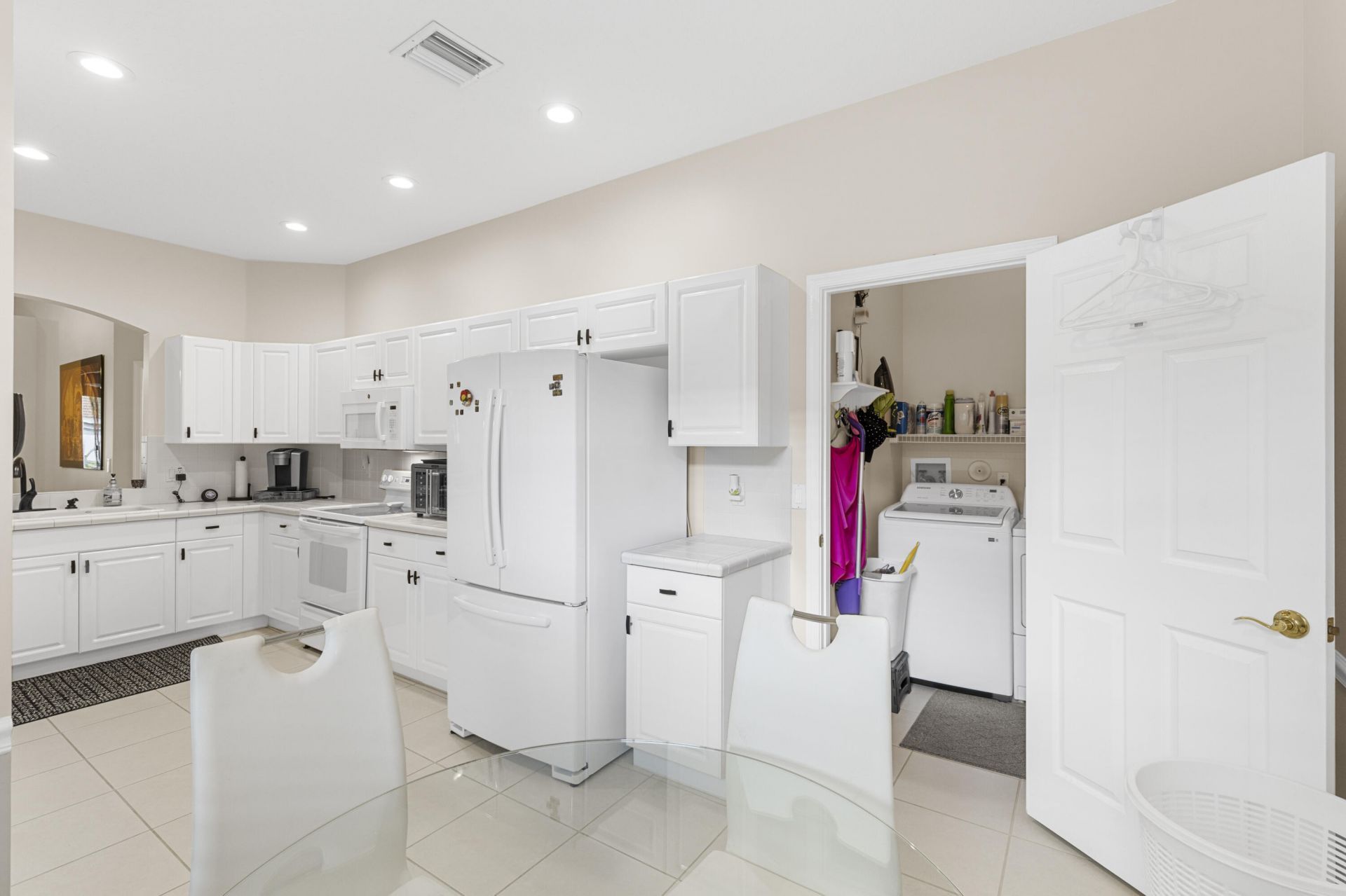 9719 Crescent View Drive S, Boynton Beach, FL 33437 Photo