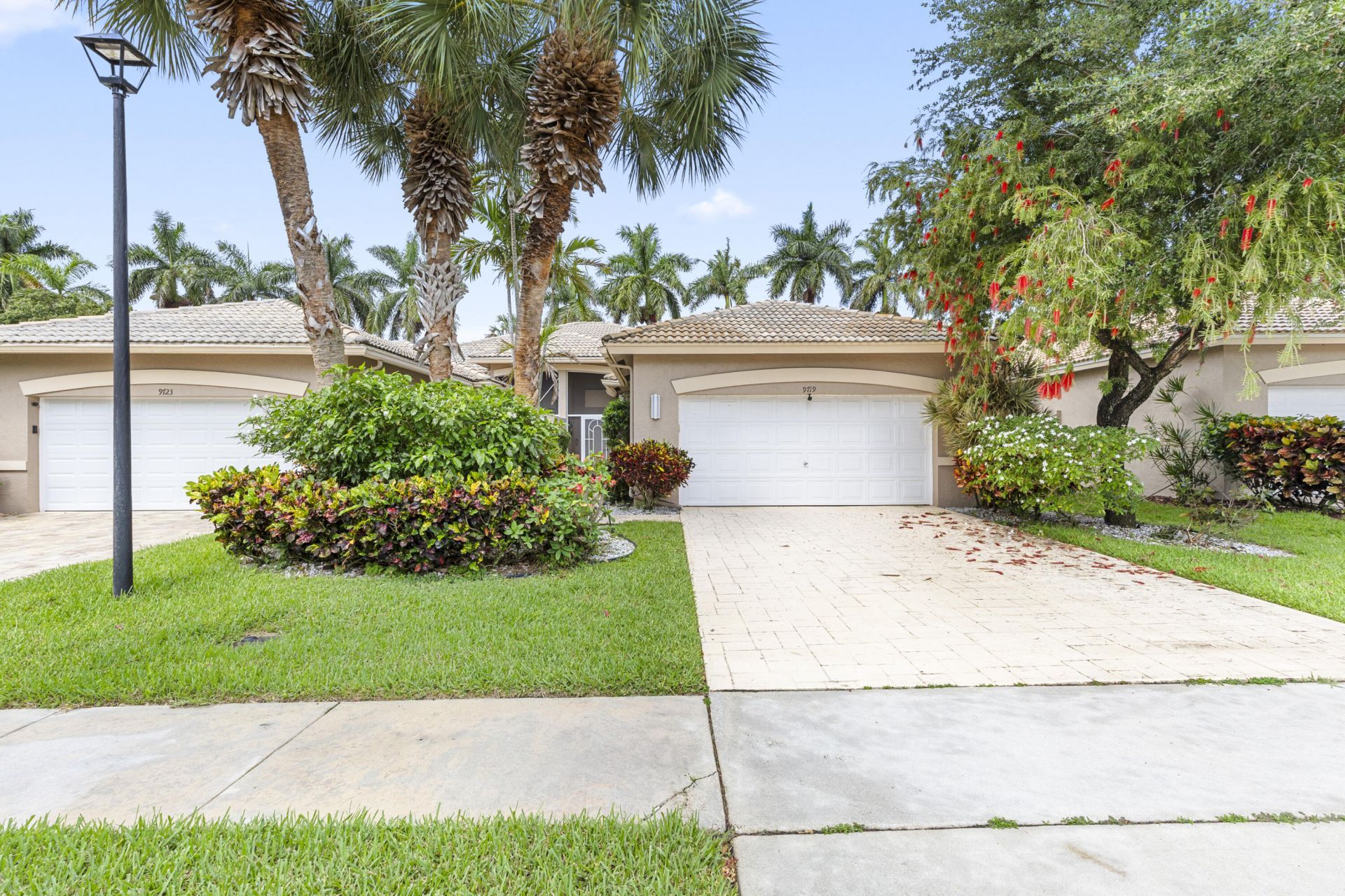 9719 Crescent View Drive S, Boynton Beach, FL 33437 Photo