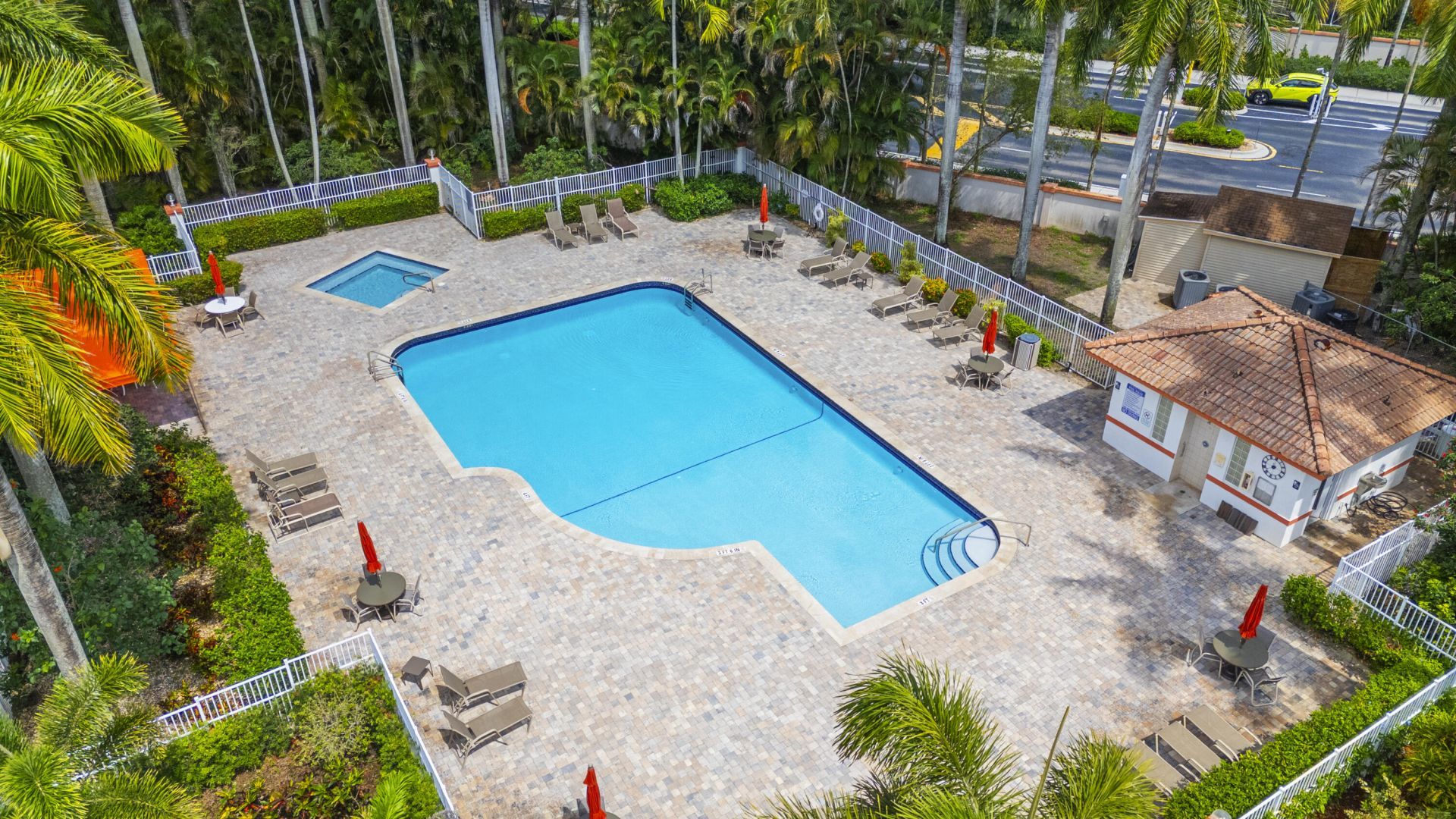 9719 Crescent View Drive S, Boynton Beach, FL 33437 Photo