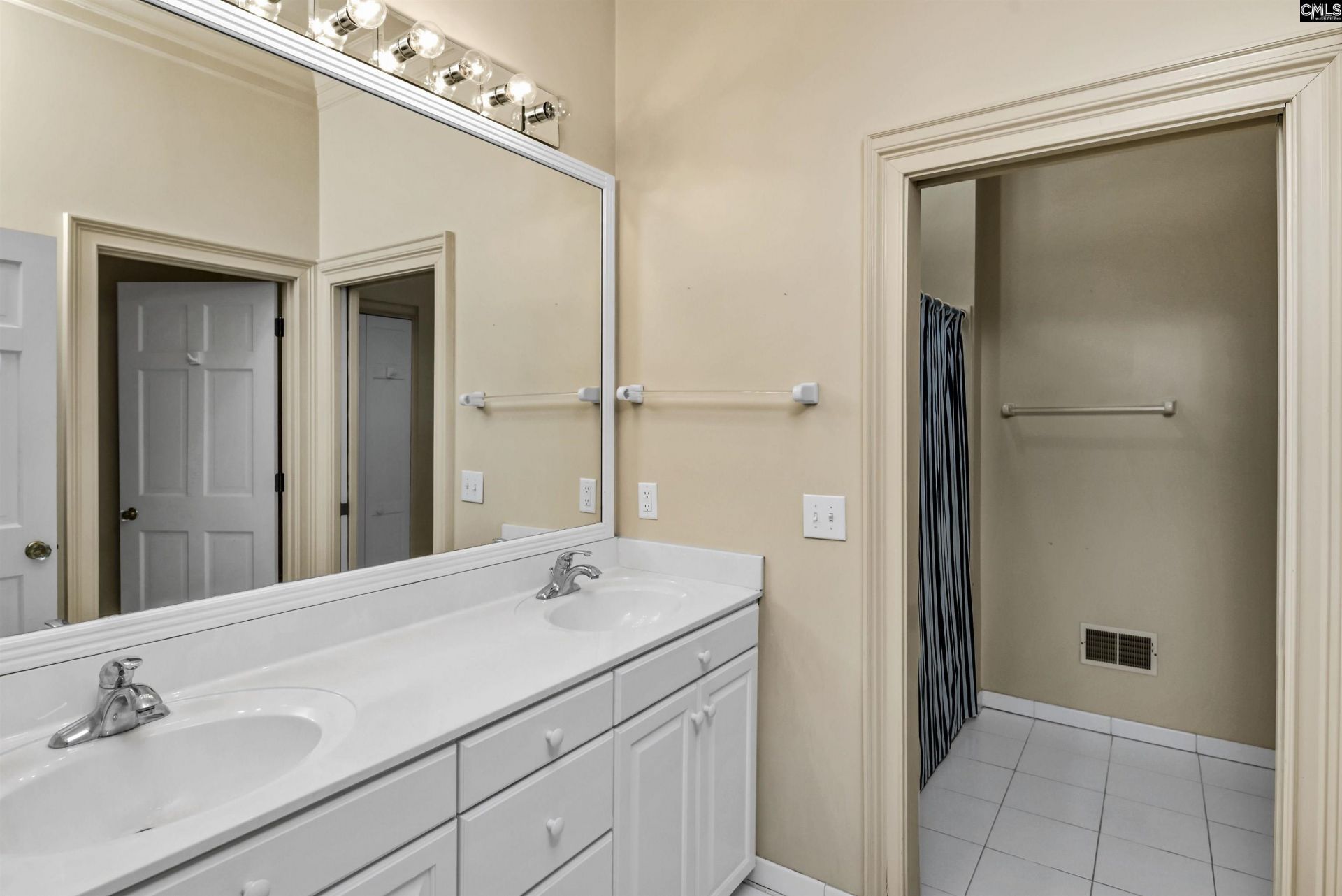 260 Alexander Circle  Photo 28
