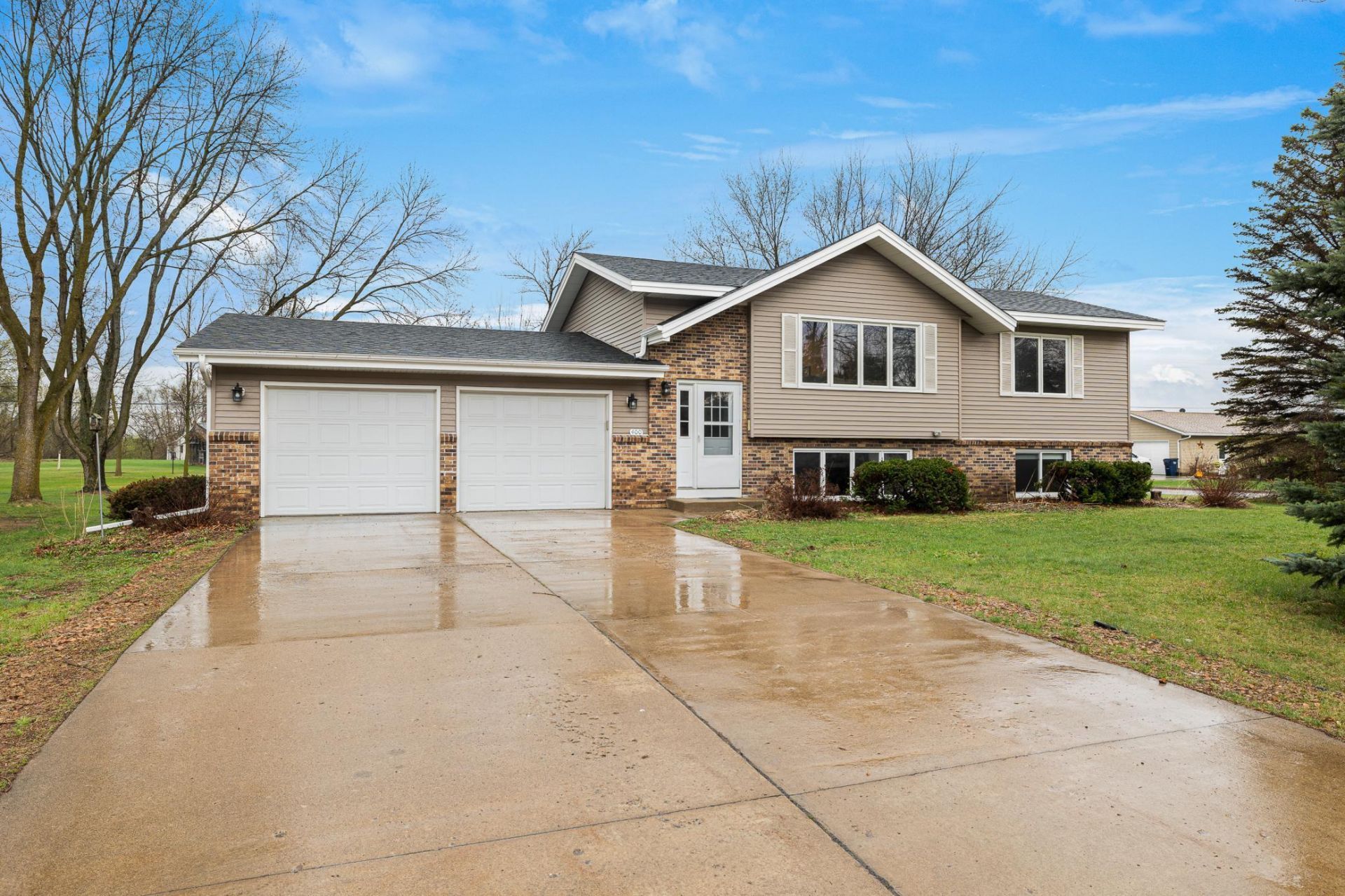 400 Park Avenue SE, Pierz, MN 56364