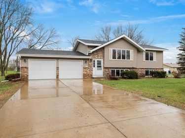 400 Park Avenue SE, Pierz, MN 56364