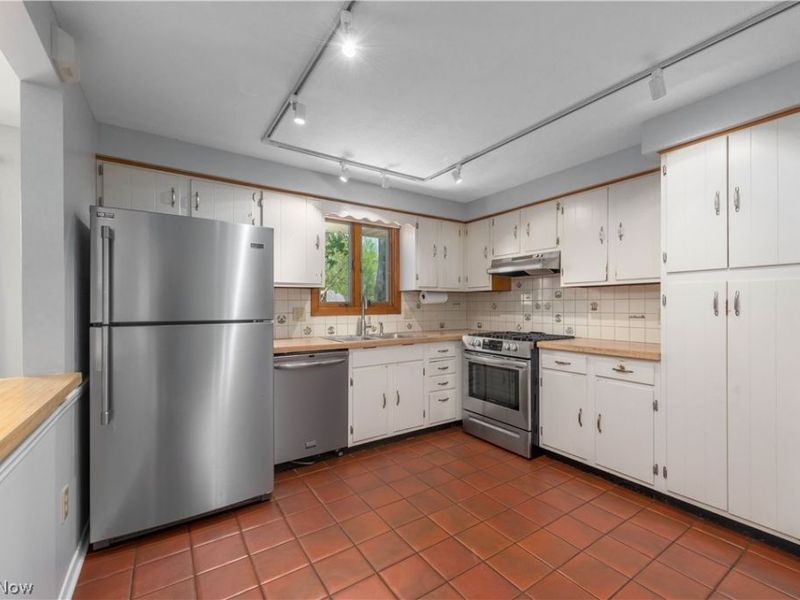 6974 Wil Lou Lane , North Ridgeville, OH 44039 Photo 10