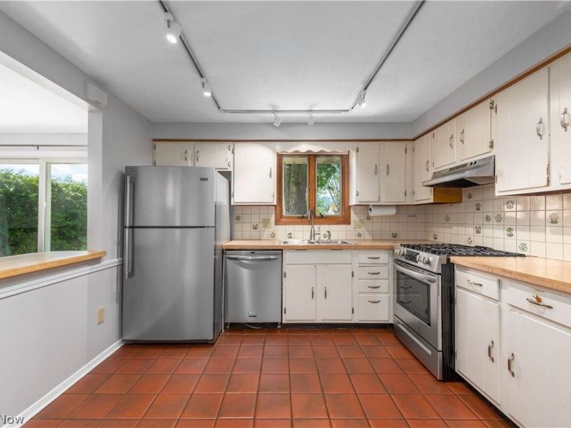 6974 Wil Lou Lane , North Ridgeville, OH 44039 Photo 11