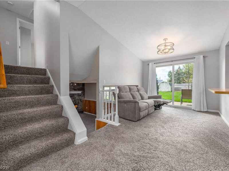 6974 Wil Lou Lane , North Ridgeville, OH 44039 Photo 5