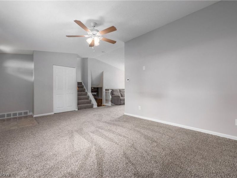 6974 Wil Lou Lane , North Ridgeville, OH 44039 Photo 9