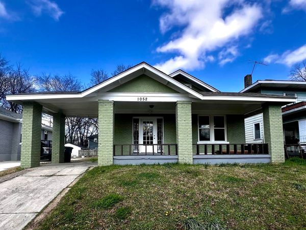 1052 FAXON AVE, Memphis, TN 38105