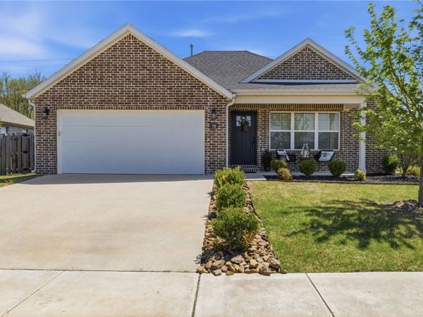 70 E Loveland Loop , Farmington, AR 72730