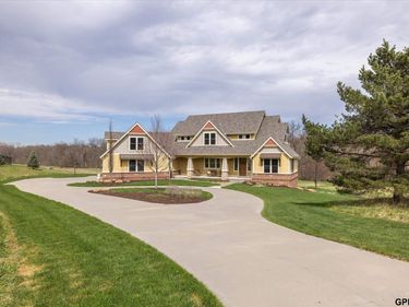 10208 Cottonwood Creek Boulevard , Blair, NE 68008