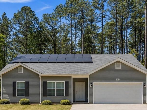 917 Cardinal Place, Vass, NC 28394