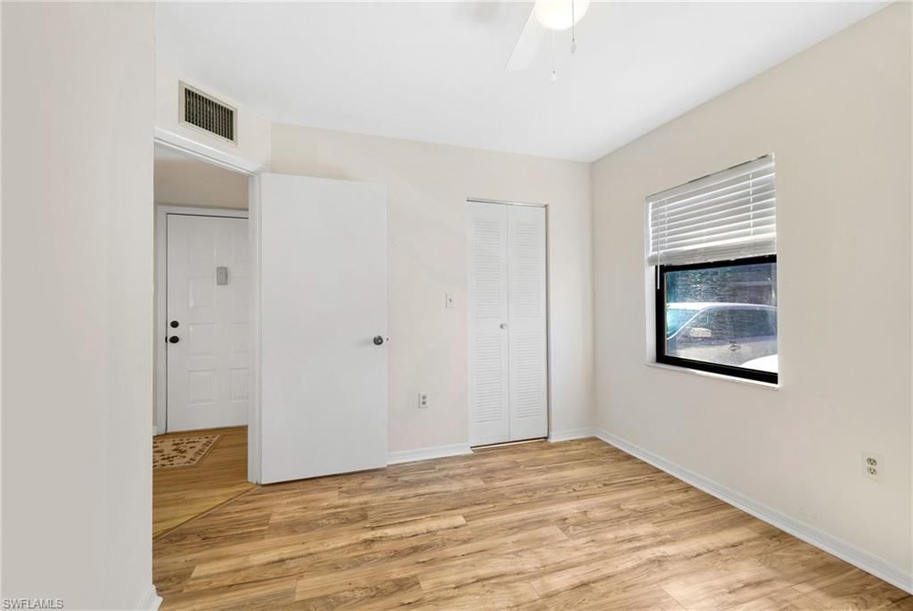 9270 Lake Park Dr, Unit 101, Fort Myers, FL 33919 Photo