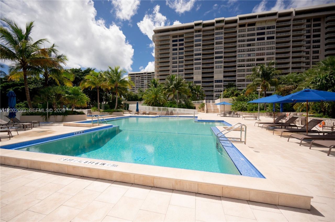 3 Grove Isle Dr , Unit C308, Miami, FL 33133 Photo