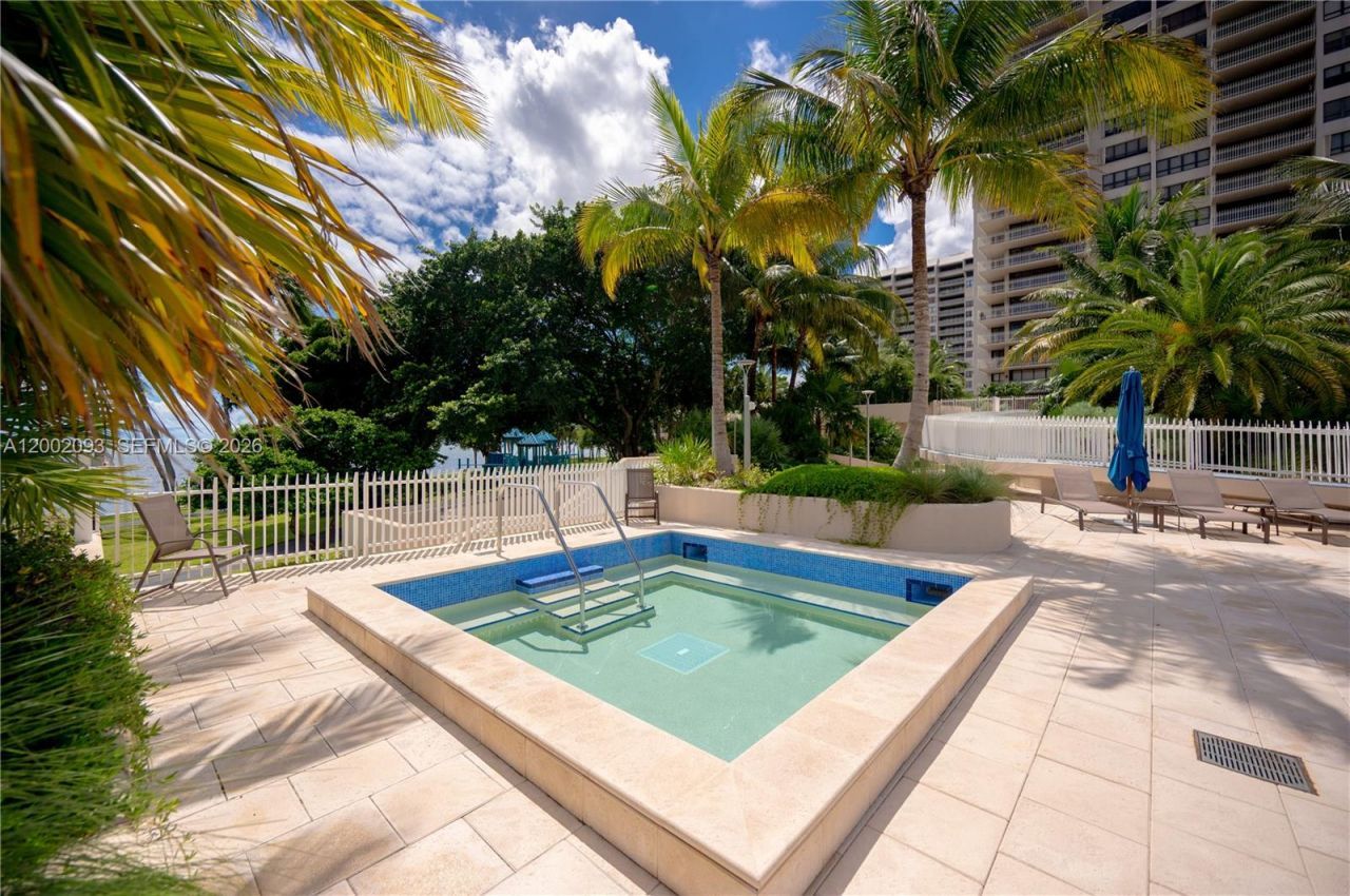 3 Grove Isle Dr , Unit C308, Miami, FL 33133 Photo