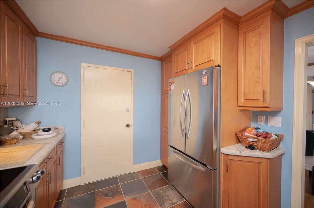3 Grove Isle Dr , Unit C308, Miami, FL 33133 Photo