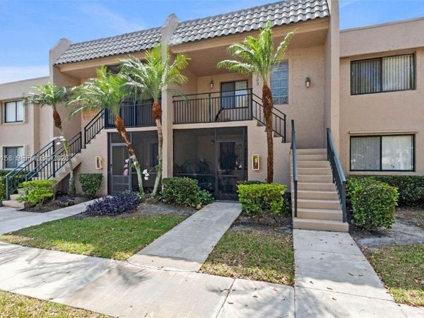 390 Racquet Club Rd , Unit 202, Weston, FL 33326