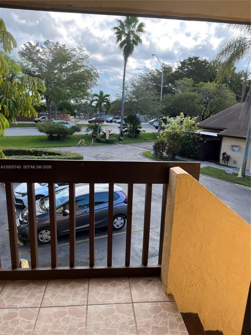 6661 SW 137th Ct , Unit 8D, Miami, FL 33183 Photo
