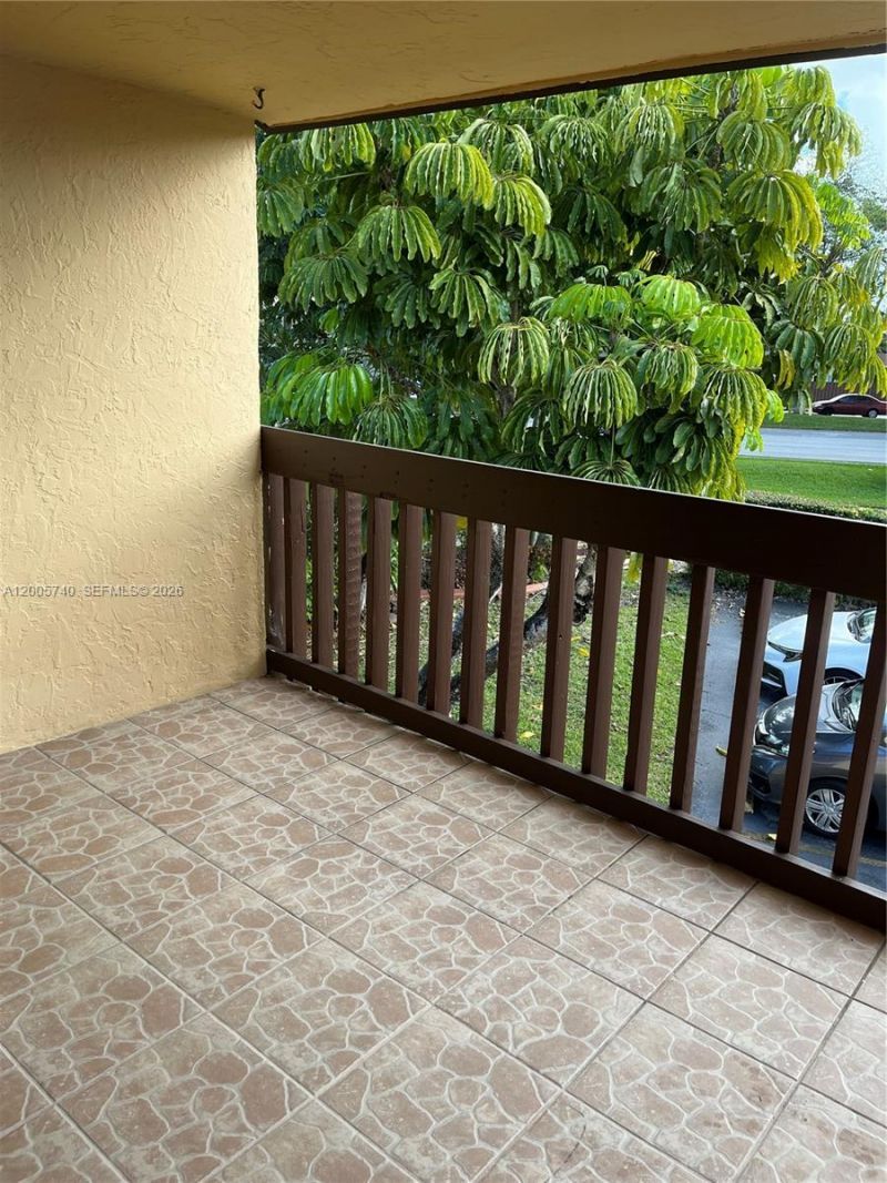 6661 SW 137th Ct , Unit 8D, Miami, FL 33183 Photo