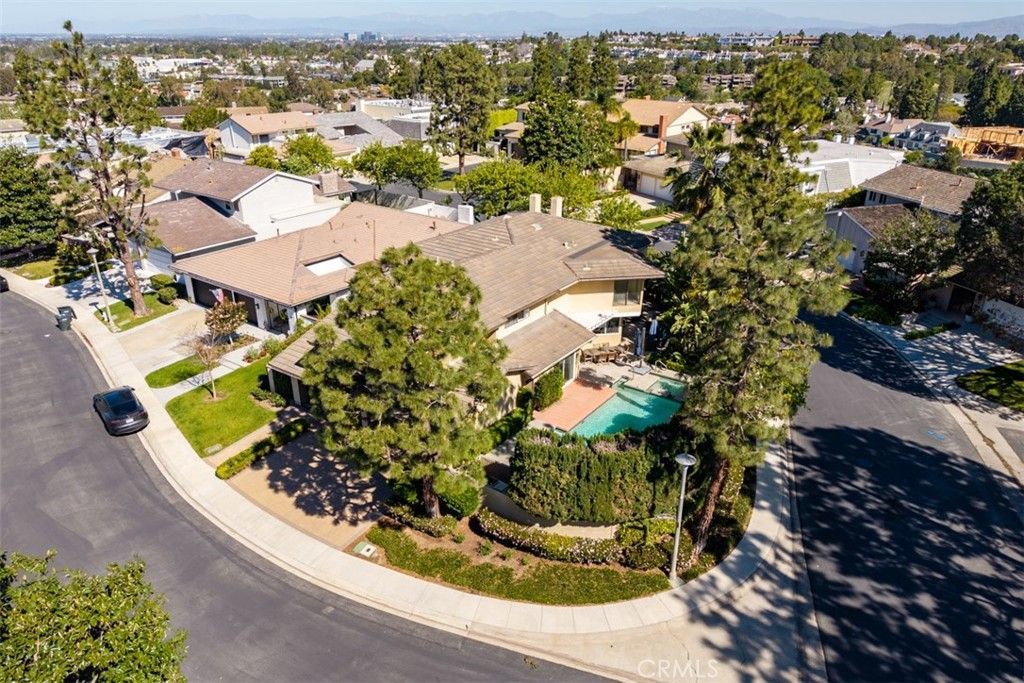 10 Rue Valbonne, Newport Beach, CA 92660 Main Photo