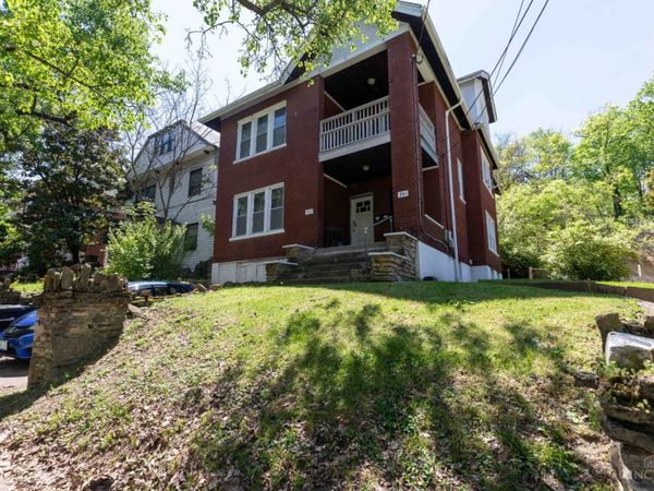 743 E Mitchell Avenue, Cincinnati, OH 45229