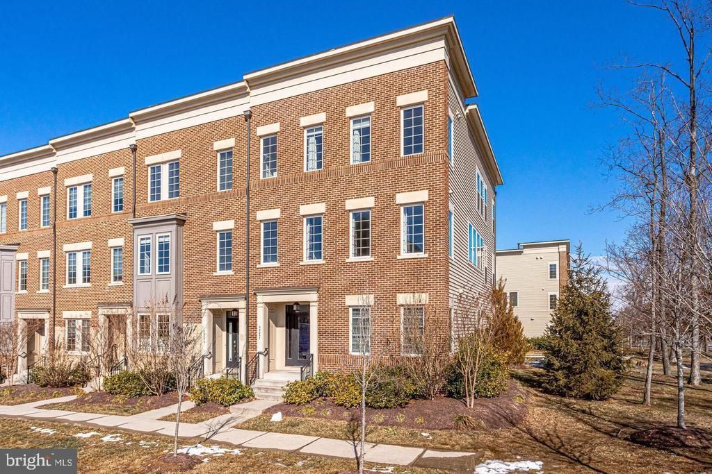 42257 Bliss Terrace , Brambleton, VA 20148 Main Photo