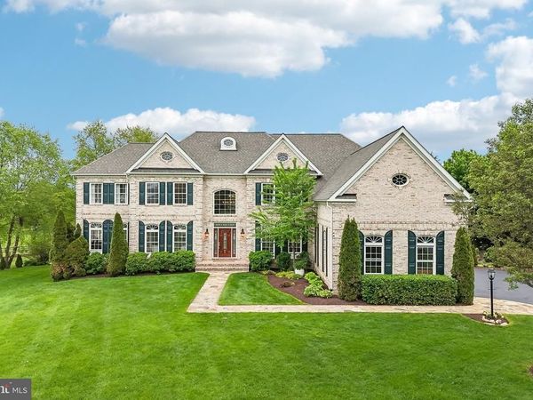 16720 FALCONHURST DRIVE, PURCELLVILLE, VA 20132