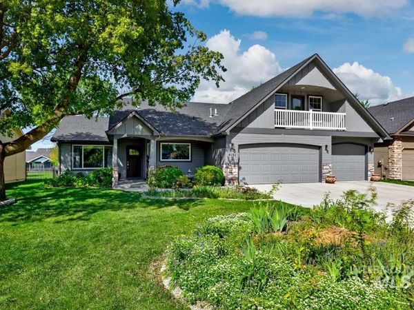 4151 Clearbrook Pl, Meridian, ID 83646