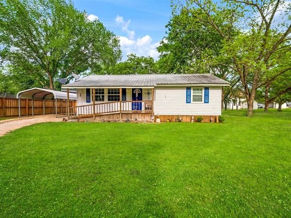 170 NW 2nd Street NW, Detroit, TX 75436