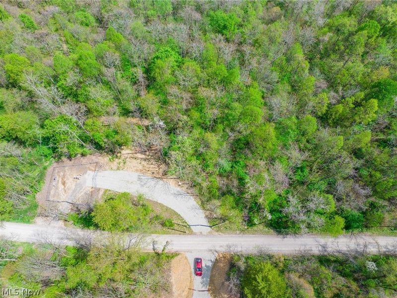 Dennis Road , Zanesville, OH 43701 Photo 10