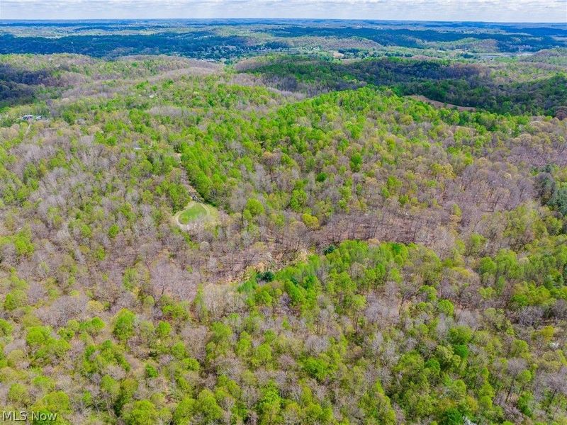 Dennis Road , Zanesville, OH 43701 Photo 12