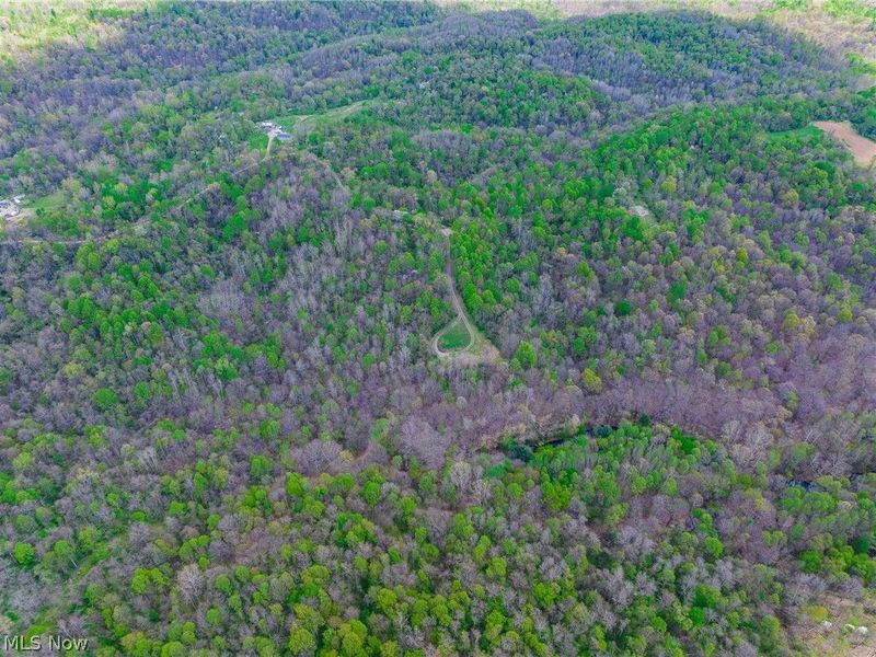 Dennis Road , Zanesville, OH 43701 Photo 14