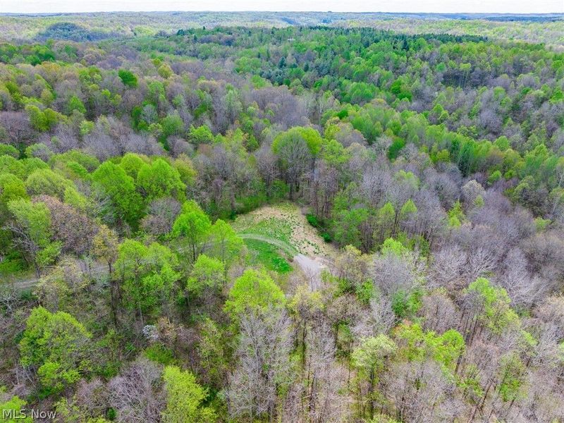 Dennis Road , Zanesville, OH 43701 Photo 26