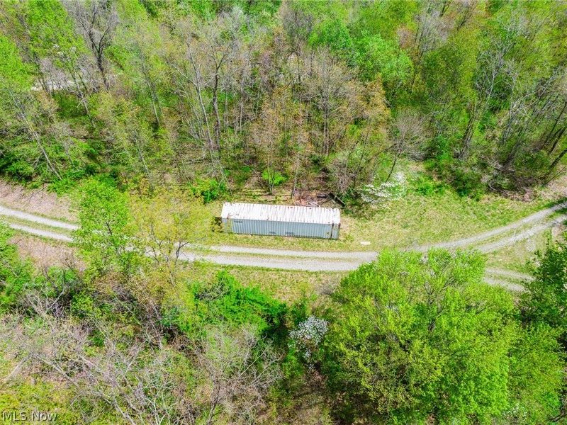 Dennis Road , Zanesville, OH 43701 Photo 32