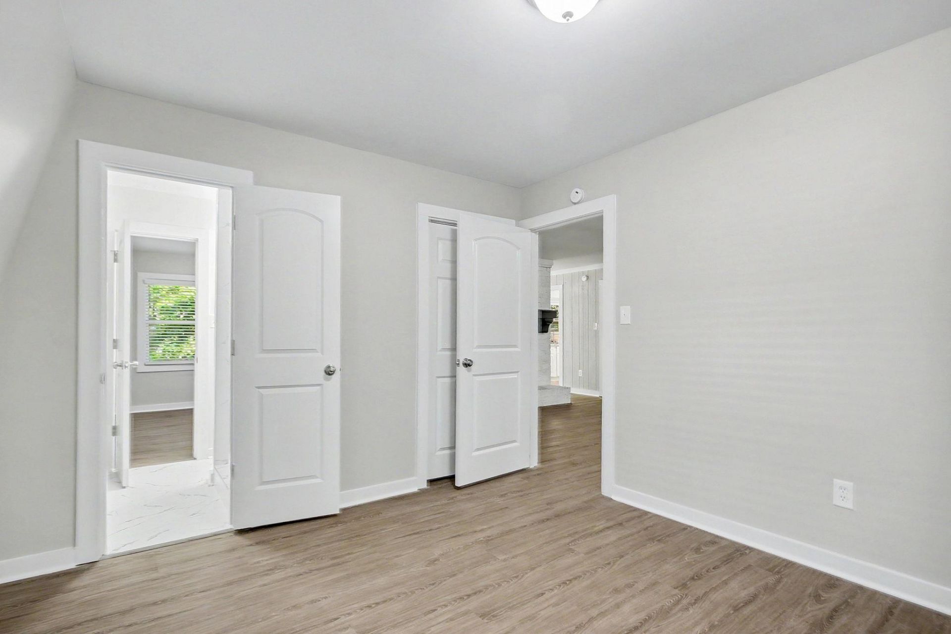 106 Weston Rd. Photo 33