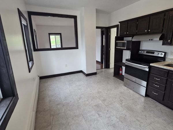 46 Maple Street, Unit 3, Littleton, NH 03561