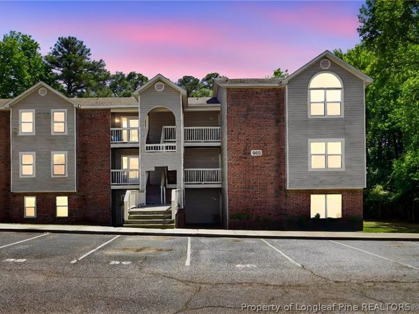 663 Bartons Landing Place, Unit 14, Fayetteville, NC 28314
