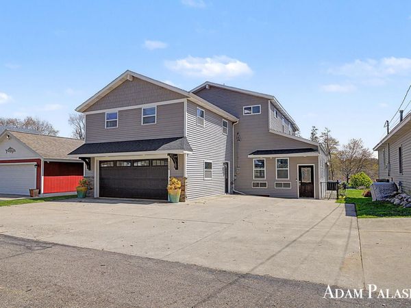 1775 Edwin Drive, Wayland, MI 49348