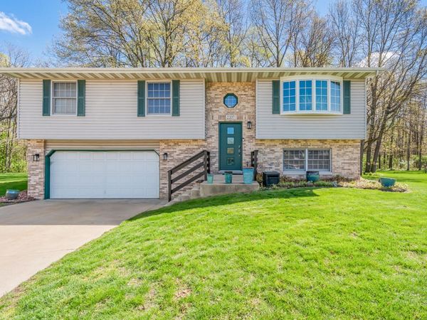 2207 Lily Avenue , Portage, IN 46368