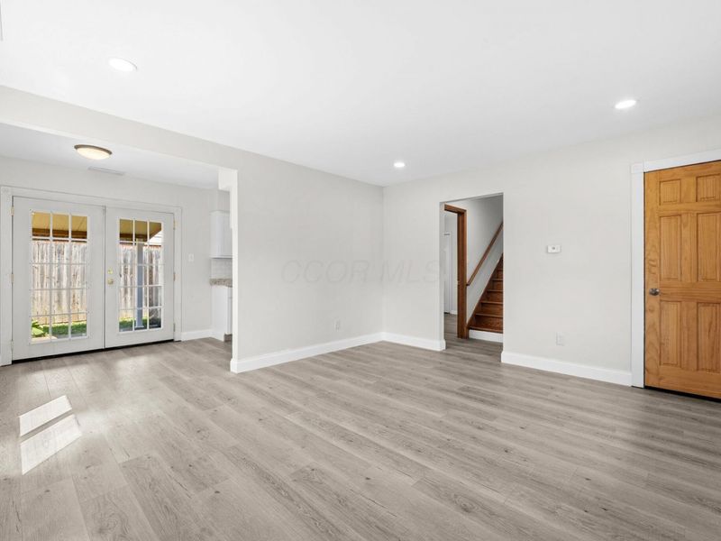 274-276 Myrtle Drive, Westerville, OH 43081 Photo 5