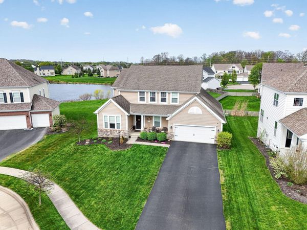 115 Kenton Court , Pickerington, OH 43147