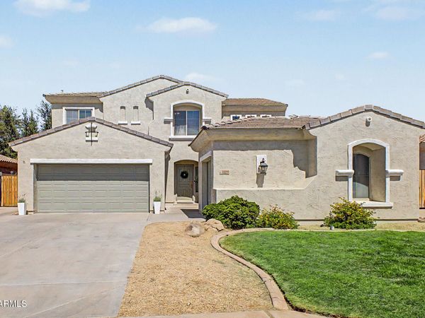 10334 E JUANITA Avenue, Mesa, AZ 85209