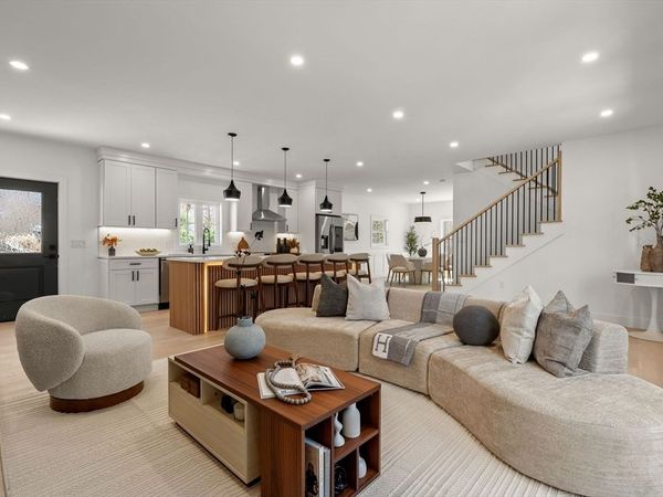 7 Nelson Road, Burlington, MA 01803