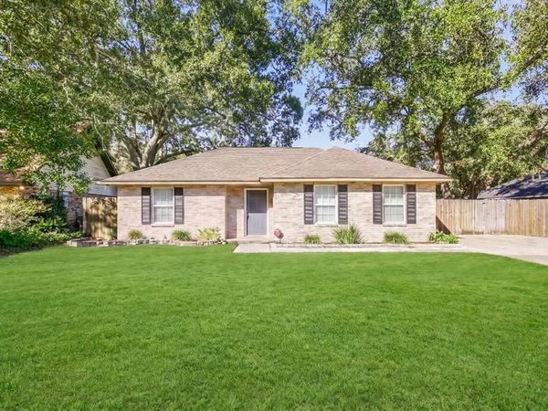 1111 ST. SCHOLASTICA Street , Slidell, LA 70460