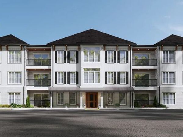 1050 Blair Ln, Unit 102, Peachtree City, GA 30269