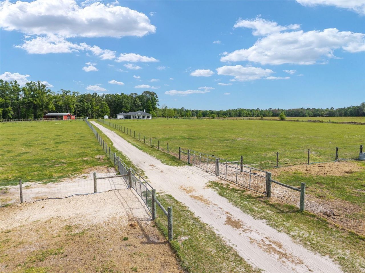 3725 172nd Street, Wellborn, FL 32094 Photo