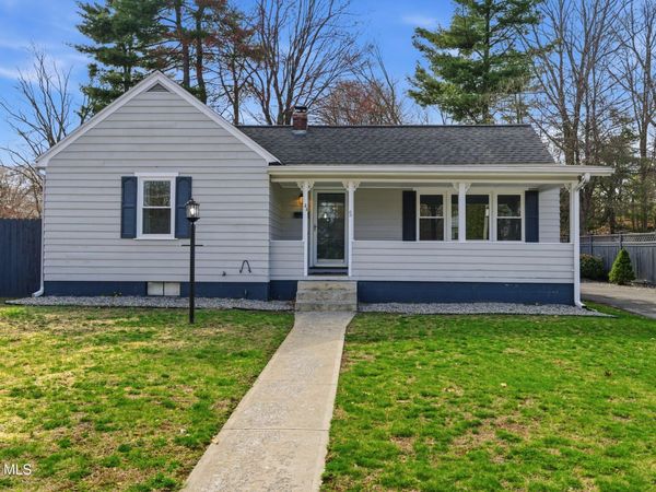 23 Thomas Street, Queensbury, NY 12804